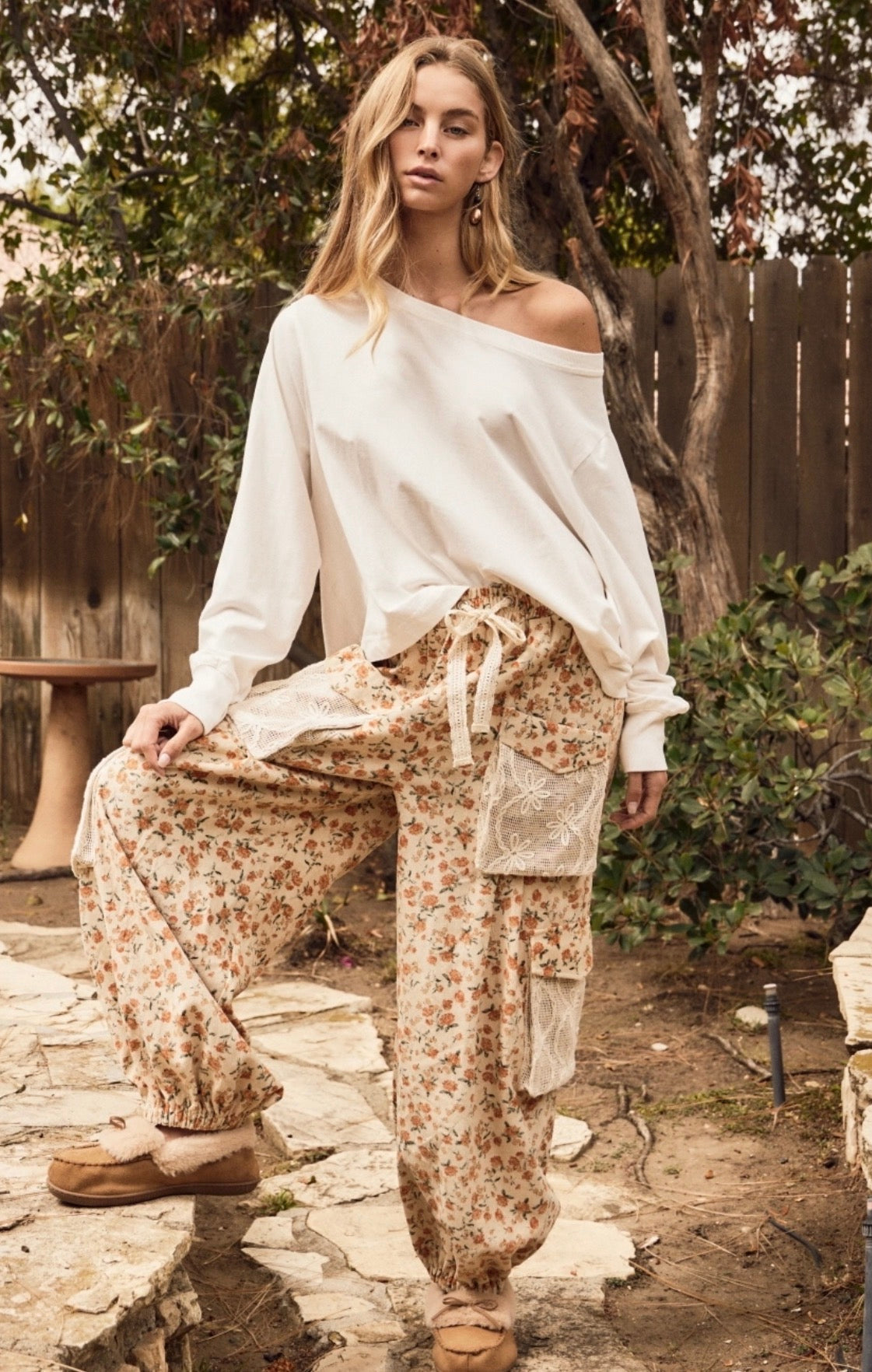 Cottage Rose Cargo Pants