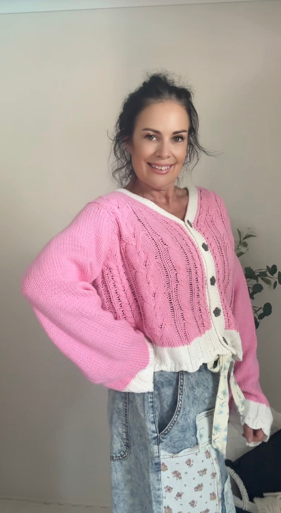 Lipstick 💄 Cardigan